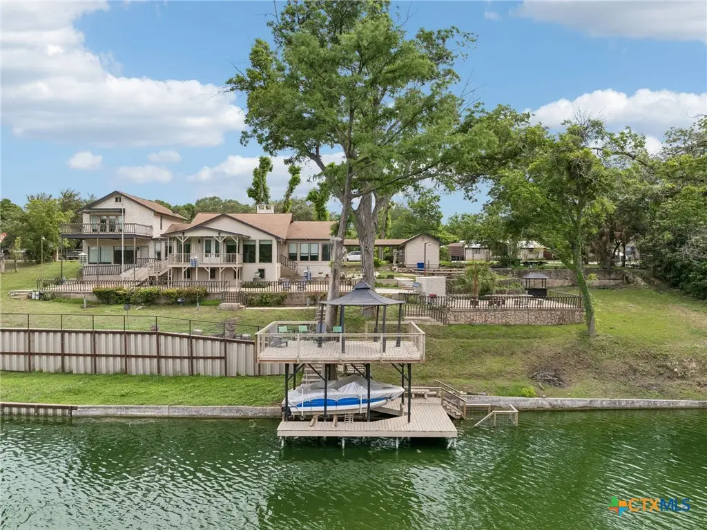 939 Reiley Road, Seguin, TX 78155 - #1