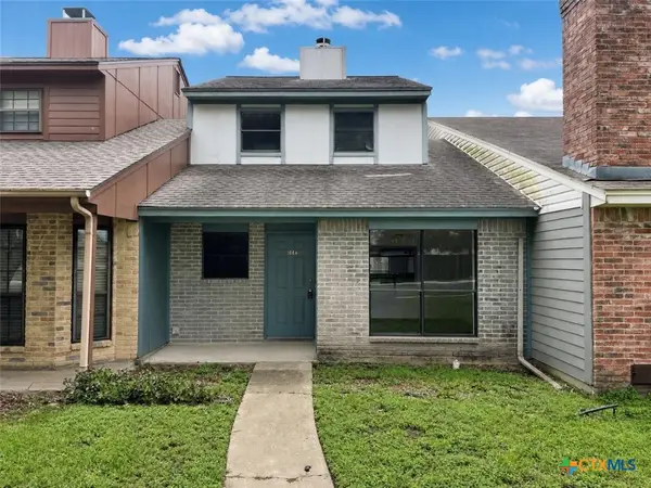 104 Maplewood Drive #A, Victoria, TX 77901