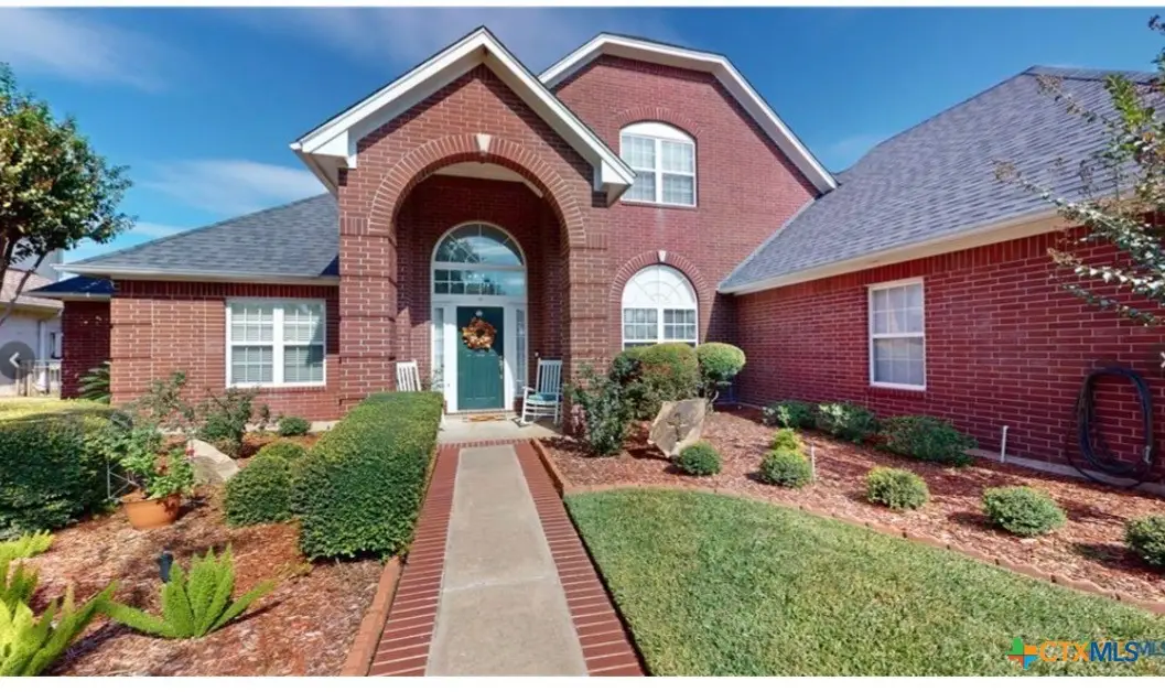 205 Willow Way, Victoria, TX 77904 - #1