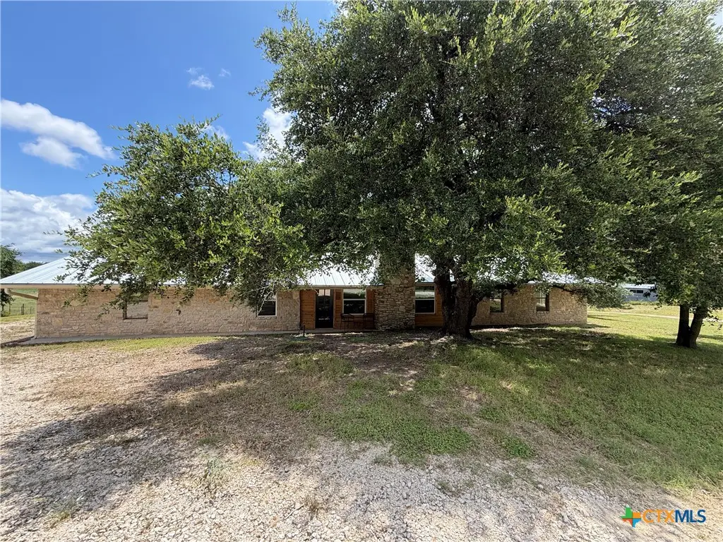 1378 County Road 1045, Lampasas, TX 76550 - #1
