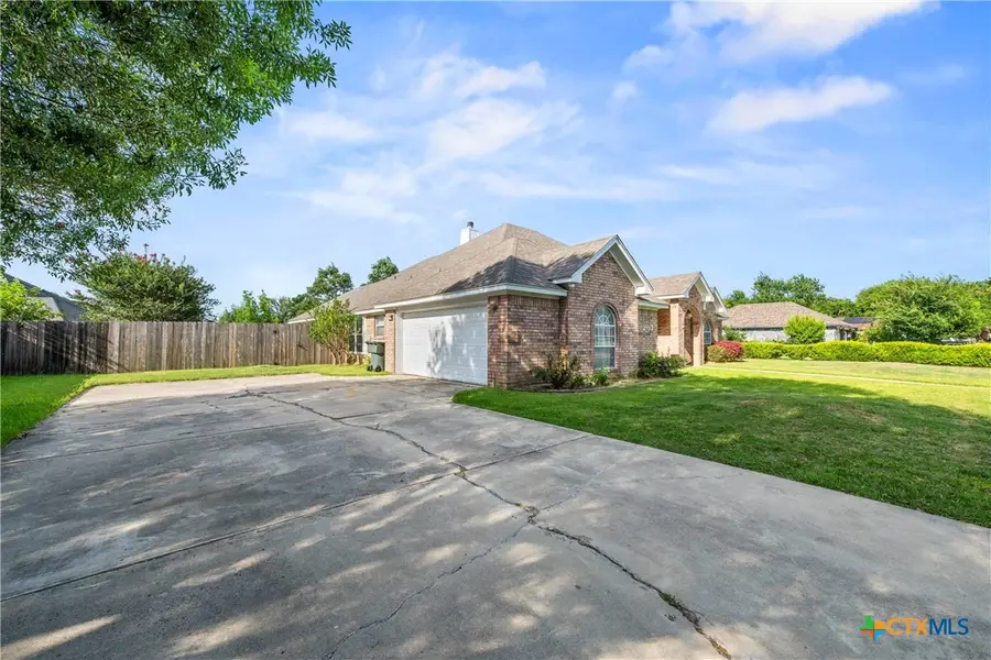 207 Cobblestone Drive, Killeen, TX 76542 - #2