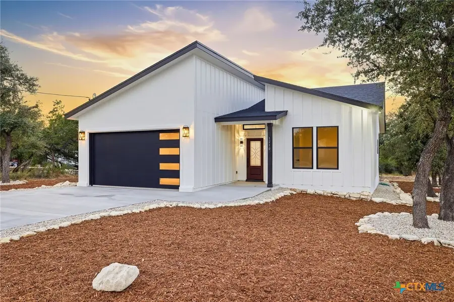 1210 Fernwood Road, Fischer, TX 78623 - #2
