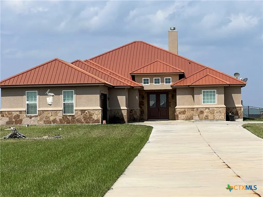 125 Dockside Dr, Rockport, TX 78382 - #1