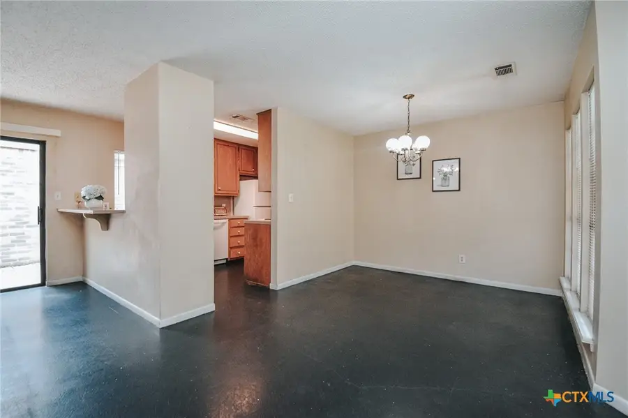 408 Waterford Drive, Victoria, TX 77901 - #3