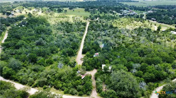 1998 Upper Elgin River Road, Elgin, TX 78621