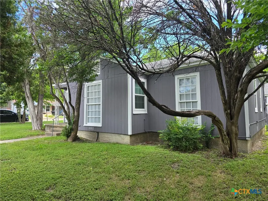 1416 E Avenue C, Temple, TX 76501 - #3