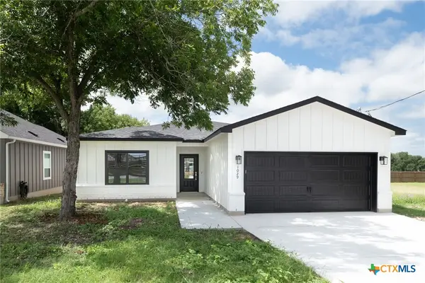 1029 Tabernacle Street, Seguin, TX 78155