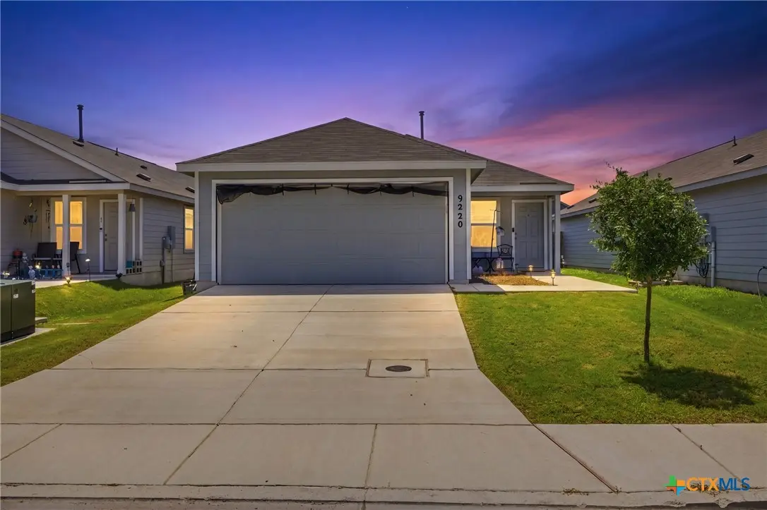 9220 James Bowie, Seguin, TX 78155 - #1