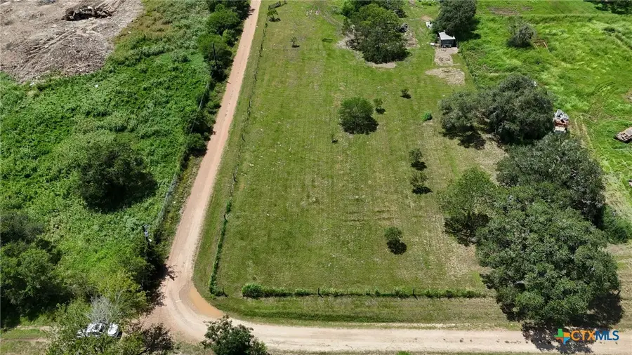 201 Elwood Street, Yoakum, TX 77995 - #2