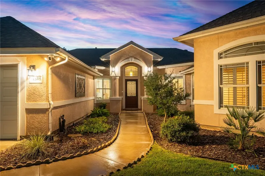 1328 Dime Box Circle, New Braunfels, TX 78130 - #2