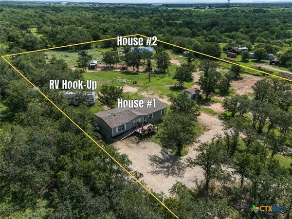 2755 Washburn Road, Luling, TX 78648