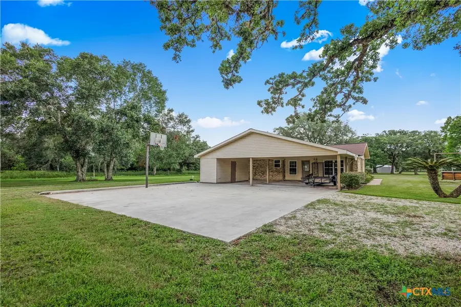 164 Private Road 1211, Edna, TX 77957 - #3