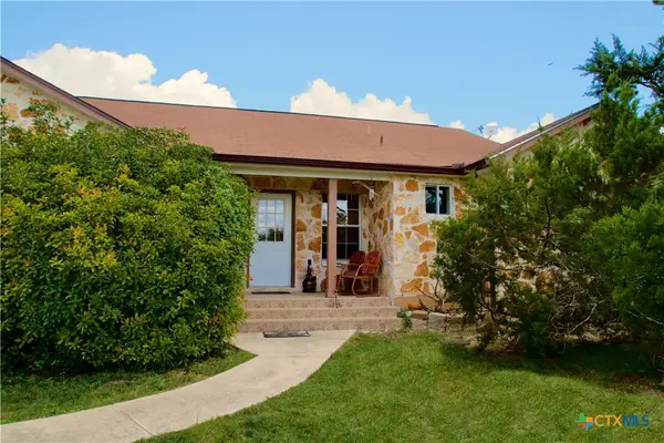 1157 Lasso Loop, Canyon Lake, TX 78133