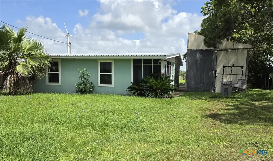 503 E Dallas Avenue, Seadrift, TX 77983 - #2