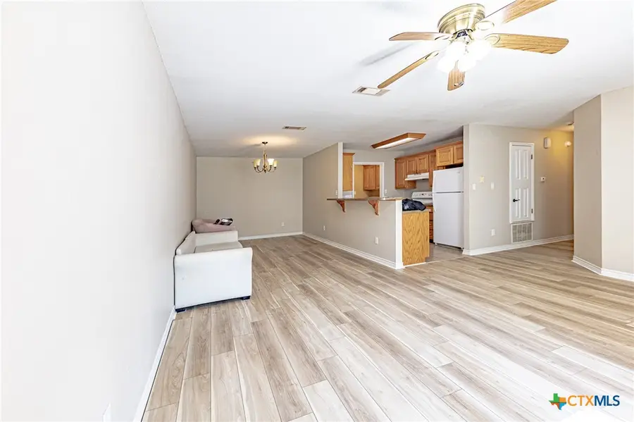 500 Mitchell Street, Belton, TX 76513 - #3