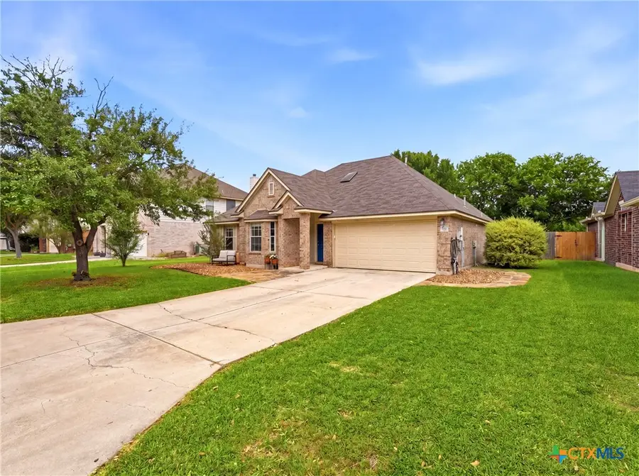 523 Walnut Heights Boulevard, New Braunfels, TX 78130 - #2
