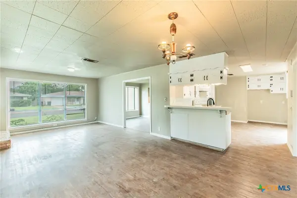 3209 Shady Hill Drive, Temple, TX 76502