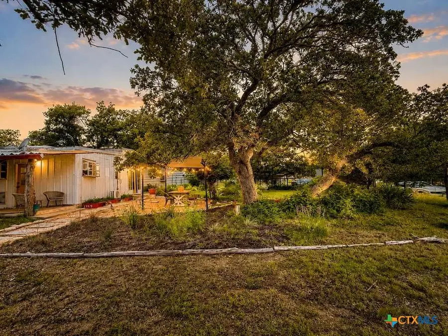 128 E Castlewood Drive, Marble Falls, TX 78654 - #2