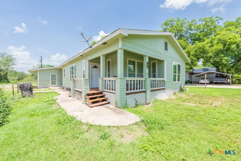 7 River Street, Prairie Lea, TX 78661 - #1