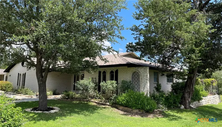 17 Oakmont Circle, Belton, TX 76513 - #3