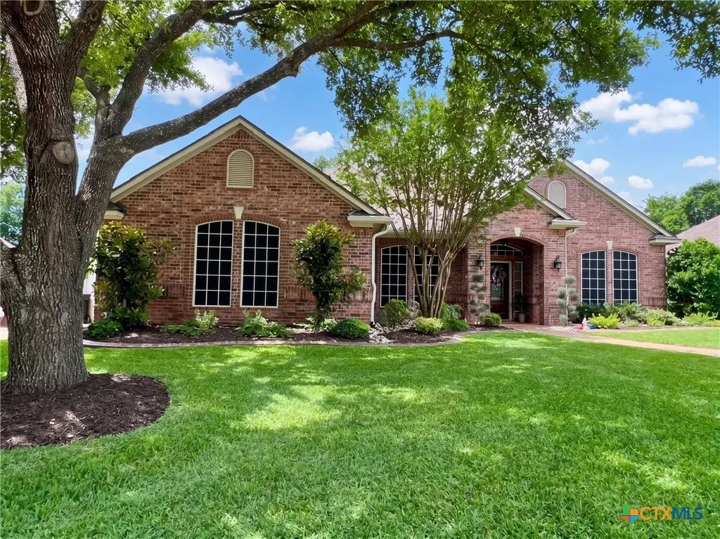 2215 Fox Glen Lane, Temple, TX 76502 - #1