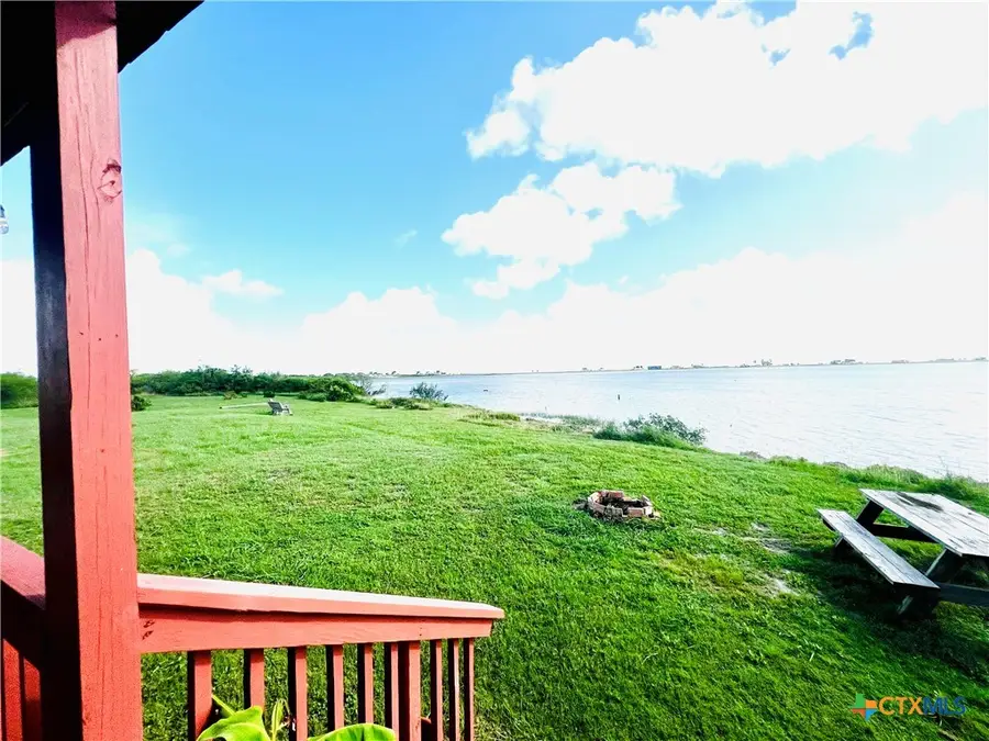 607 Tap Road, Port Lavaca, TX 77979 - #3