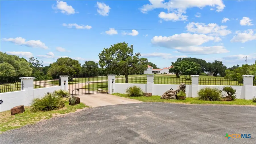 6750 N Lakeview Drive, Salado, TX 76571 - #2