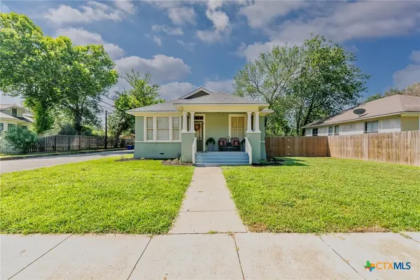 626 Saint Vincent Street, Gonzales, TX 78629