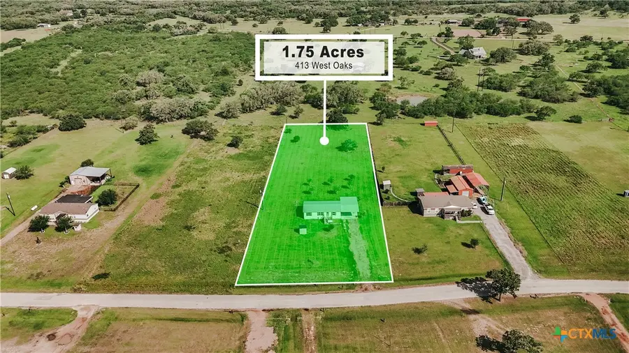 413 West Oaks Drive, Victoria, TX 77905 - #2