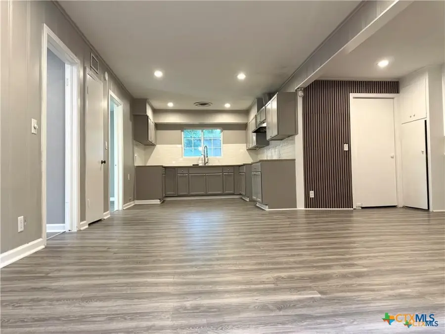 302 Smith Street, Gonzales, TX 78629 - #3