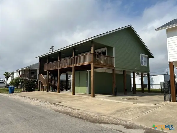103 W Commerce Street, Port O'Connor, TX 77982