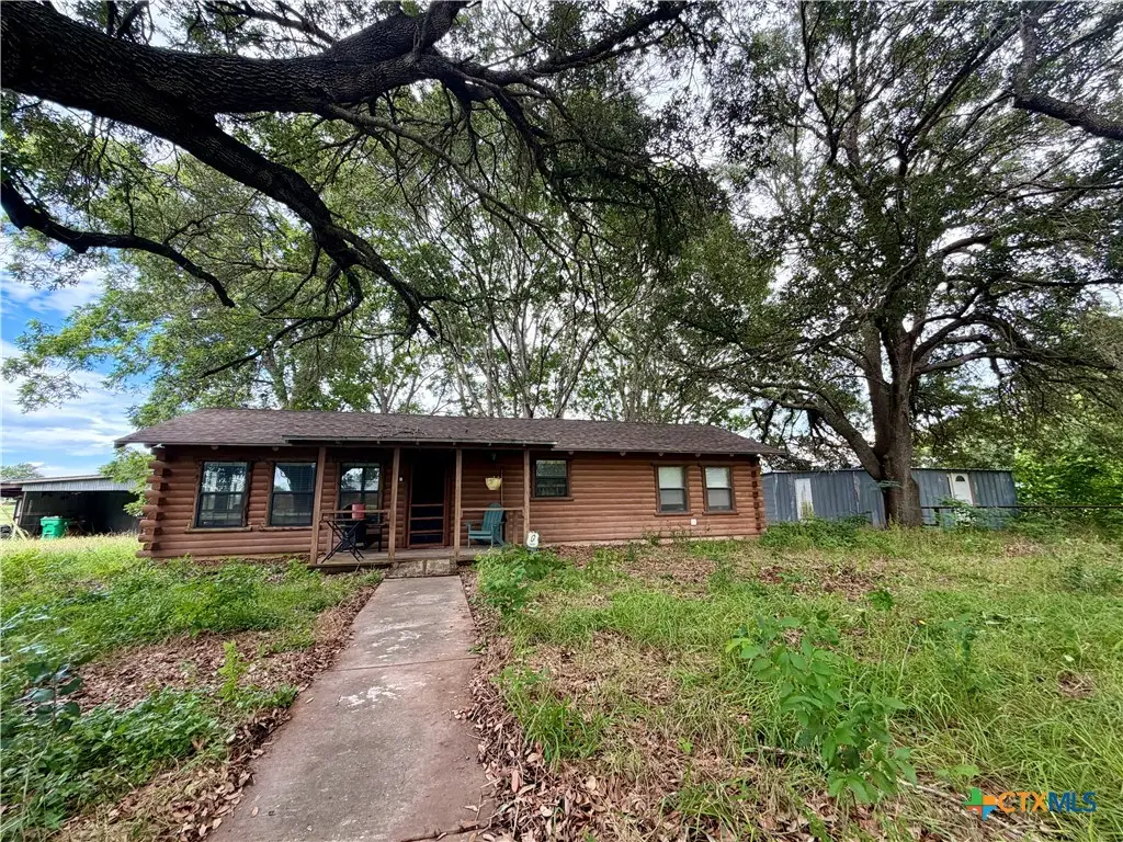 17 County Road 236a, Gonzales, TX 78629 - #1