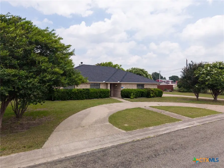 148 Sunflower, Lampasas, TX 76550 - #2