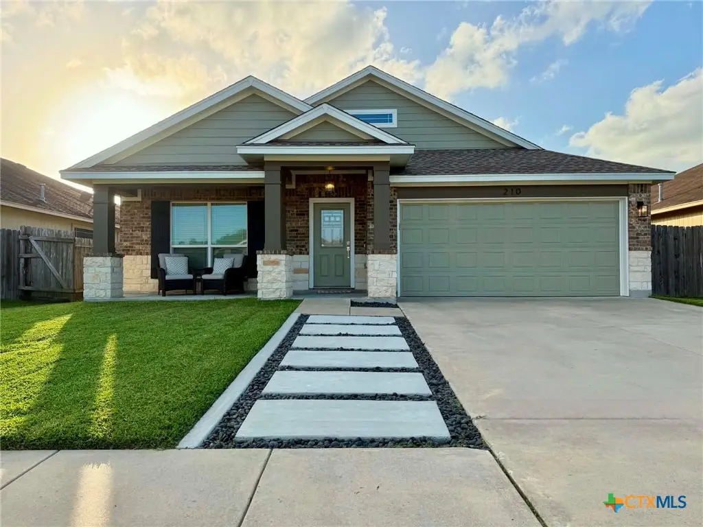 210 Cobble Stone Court, Victoria, TX 77904 - #1