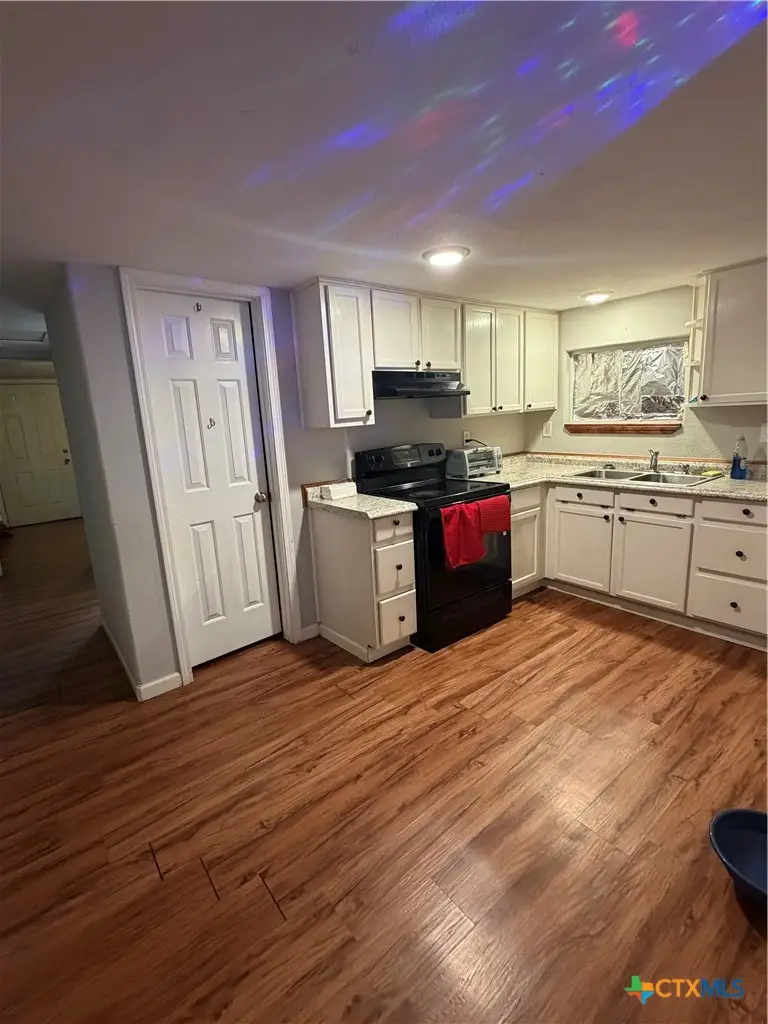 526 W Avenue C, Killeen, TX 76541 - #3