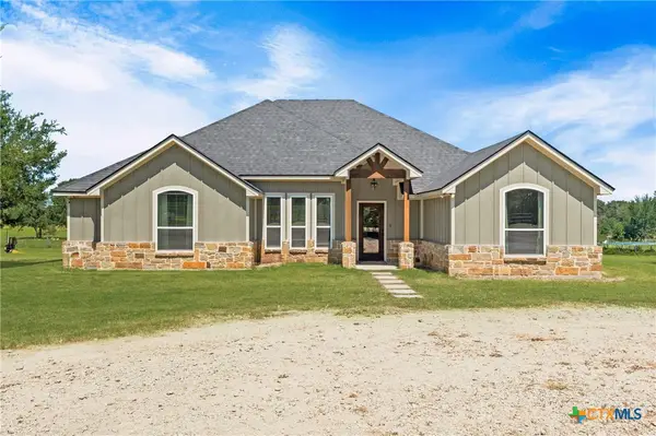 638 County Road 337, Rosebud, TX 76570