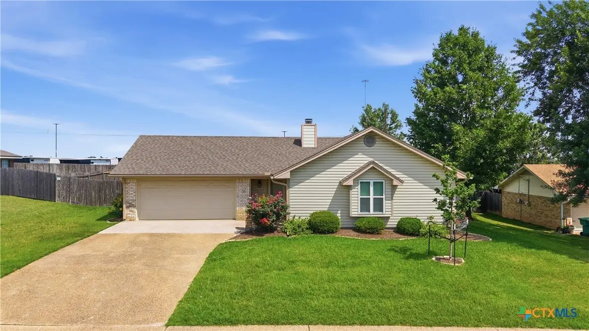 200 E San Benito Drive, Waco, TX 76706 - #1
