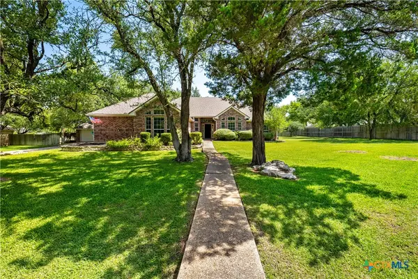 4 Holly Crossing, Belton, TX 76513