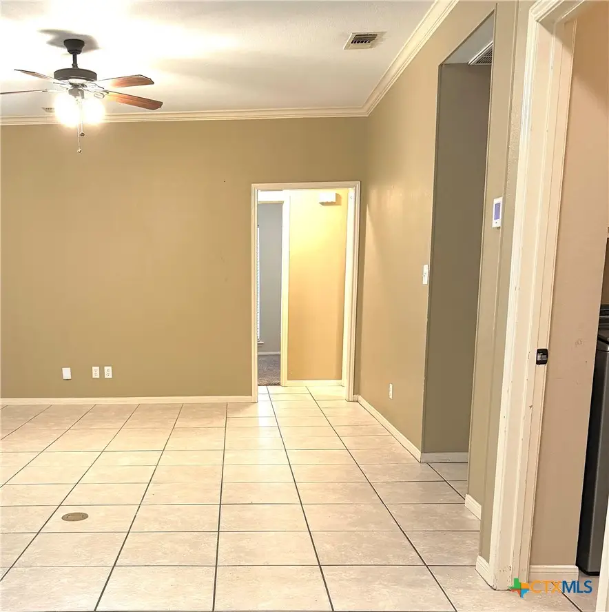 324 Spur Drive, Victoria, TX 77904 - #3
