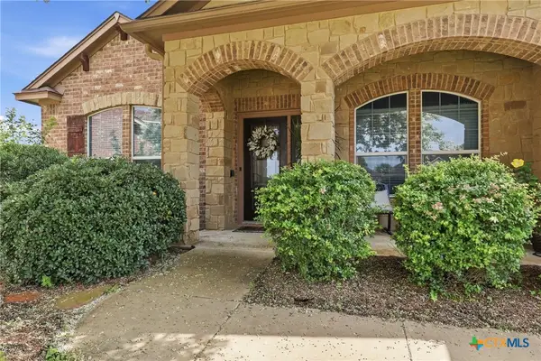106 Sky Court, Victoria, TX 77904