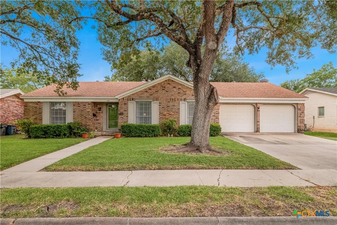 2307 Bon Aire Avenue, Victoria, TX 77901 - #1