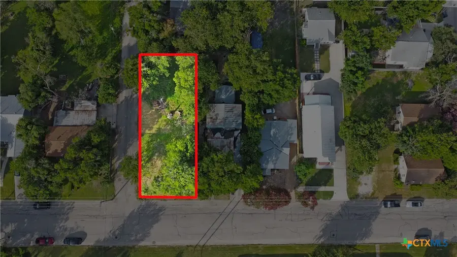 740 Comal Avenue, New Braunfels, TX 78130 - #2