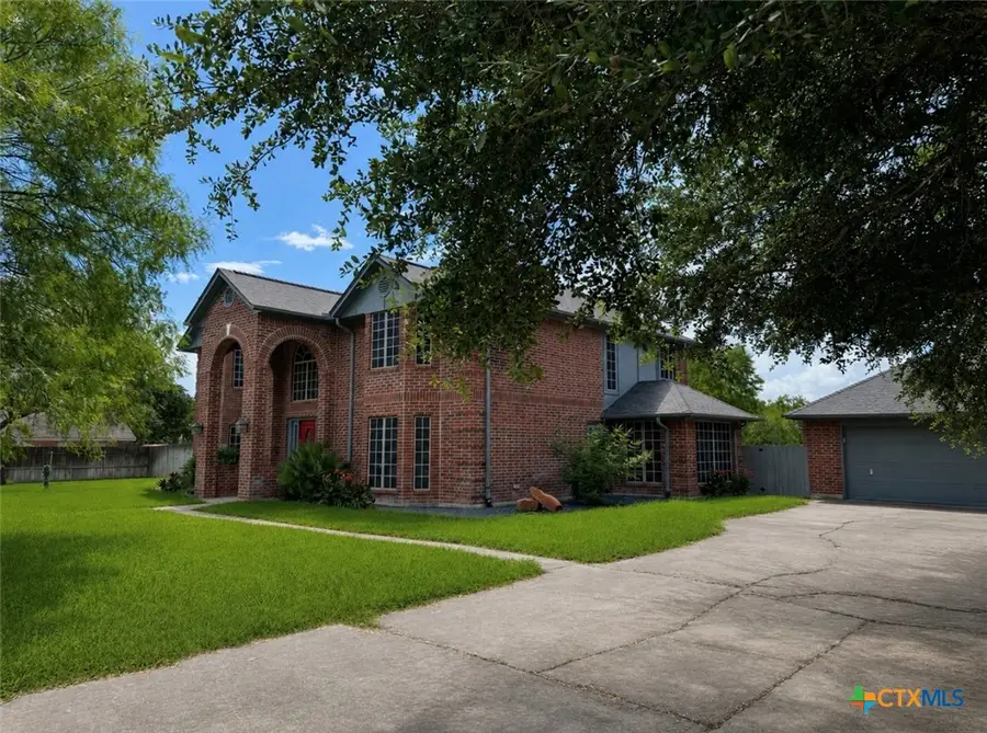 308 Kingwood Forest, Victoria, TX 77904 - #2