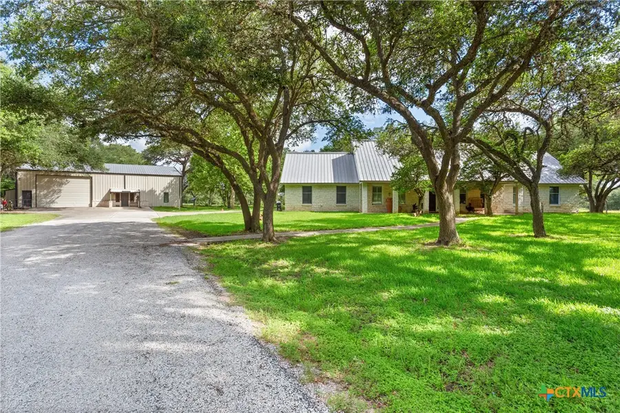 801 Treasure Oaks Road, Inez, TX 77968 - #3