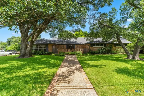 1413 N 11th Street, Temple, TX 76501