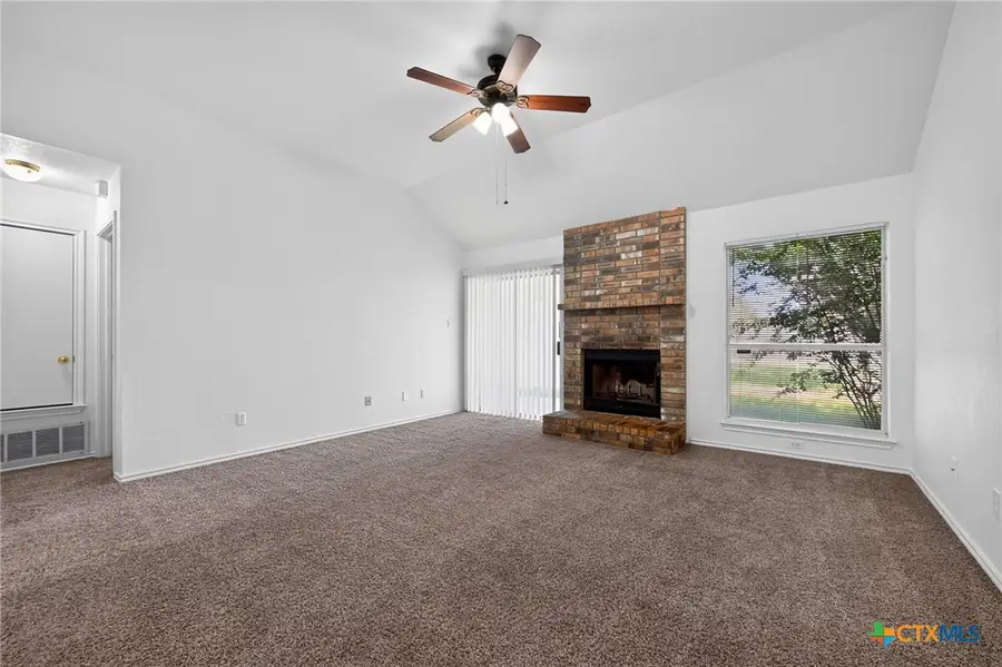 3015 O W Curry Drive, Killeen, TX 76542 - #3