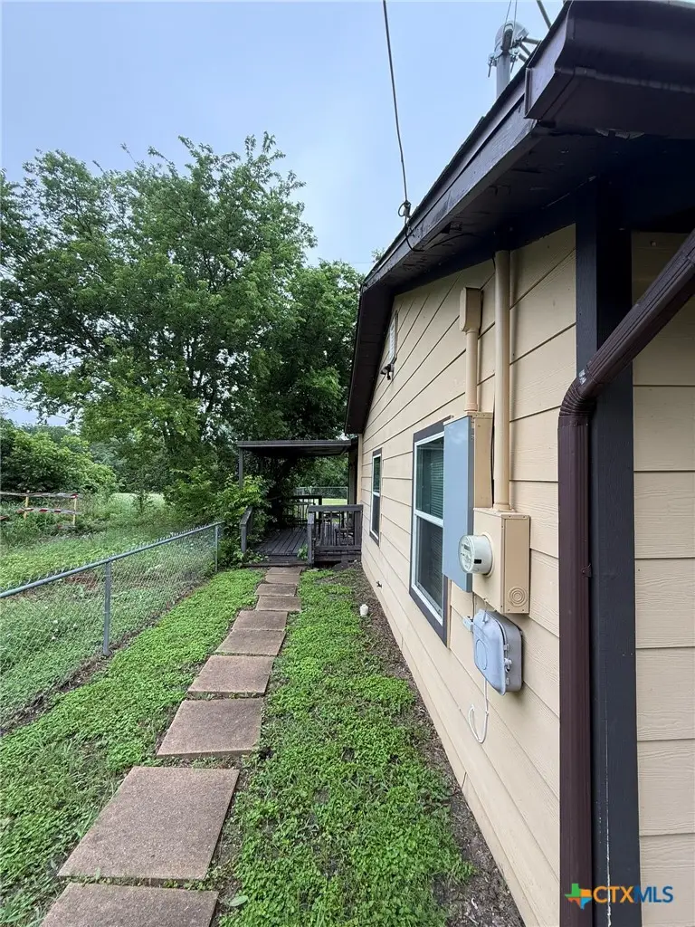 1302 E Avenue F, Temple, TX 76501 - #3