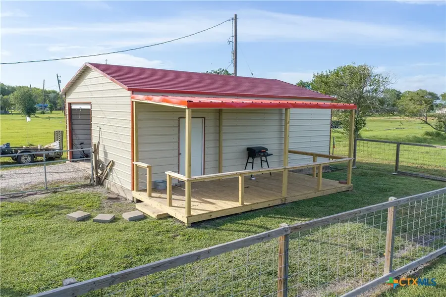 101 Proctor Street, Austwell, TX 77950 - #3