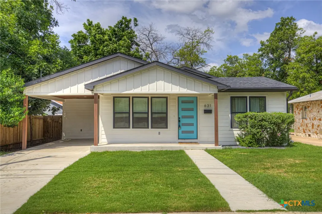 631 S Santa Clara Avenue, New Braunfels, TX 78130 - #1