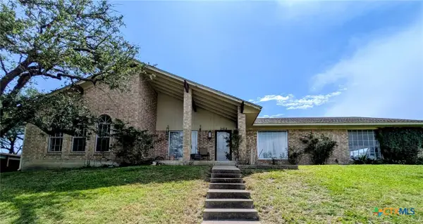 2512 River Oaks Drive, Belton, TX 76513